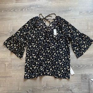 NWT loralette floral blouse